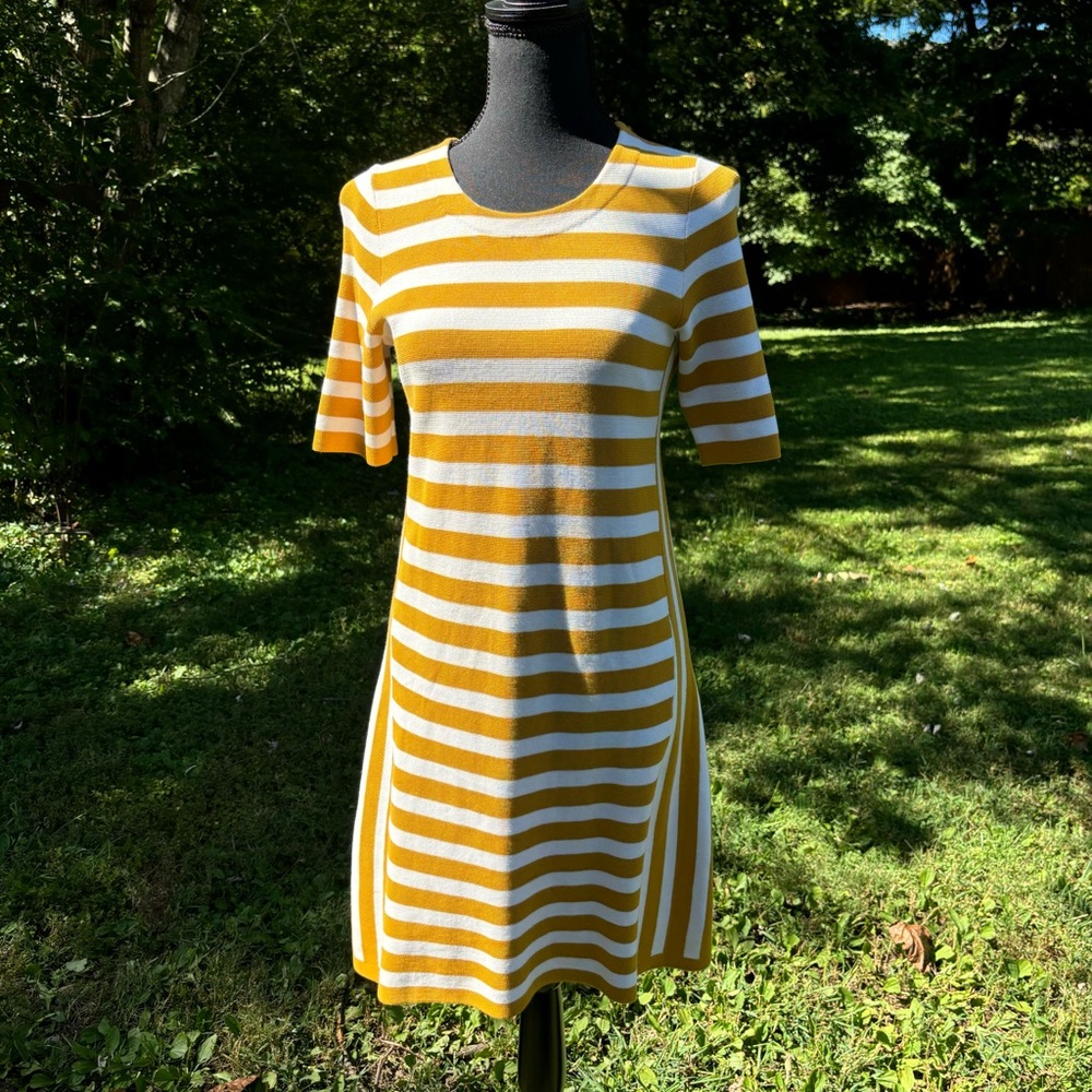🌼 Ann Taylor Marigold Yellow & White Striped Mod Knit Sweater Dress Size XS 🌼